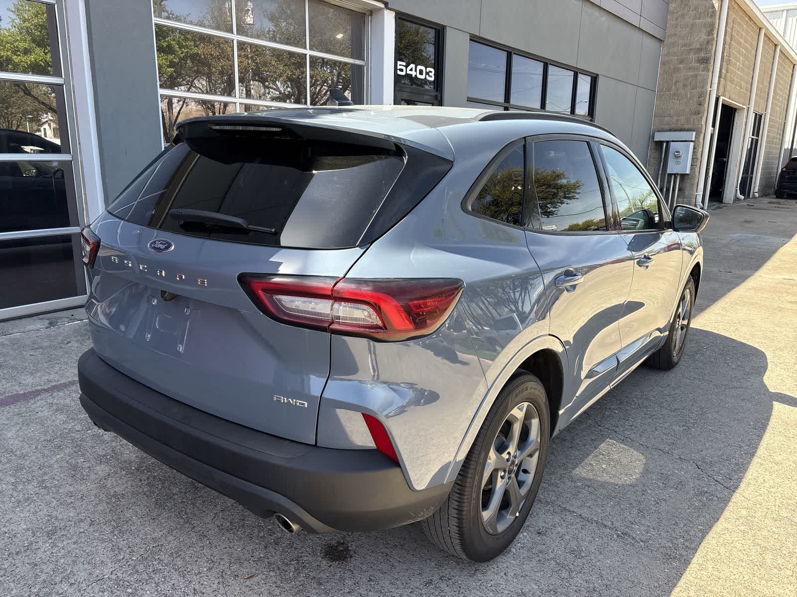 Thumbnail: 2024 Ford Escape - 6