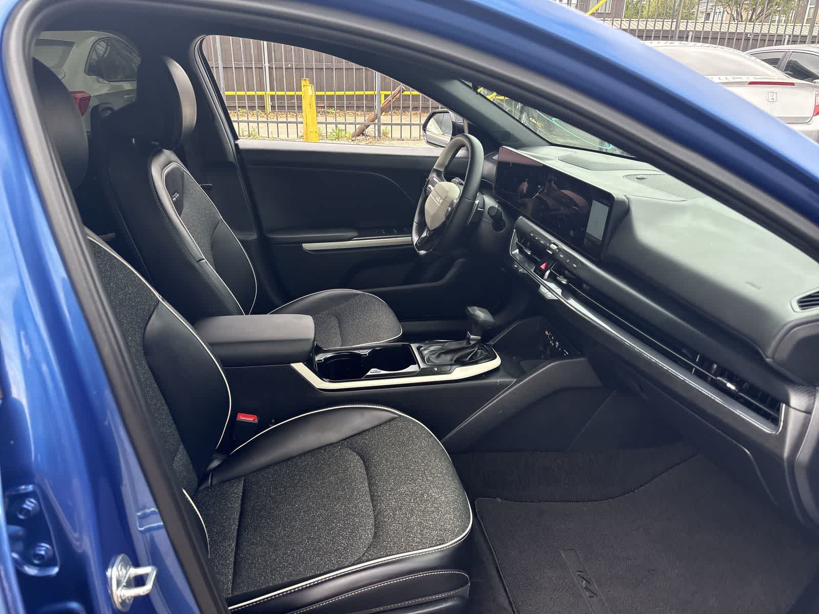 Thumbnail: 2025 Kia K4 - 17