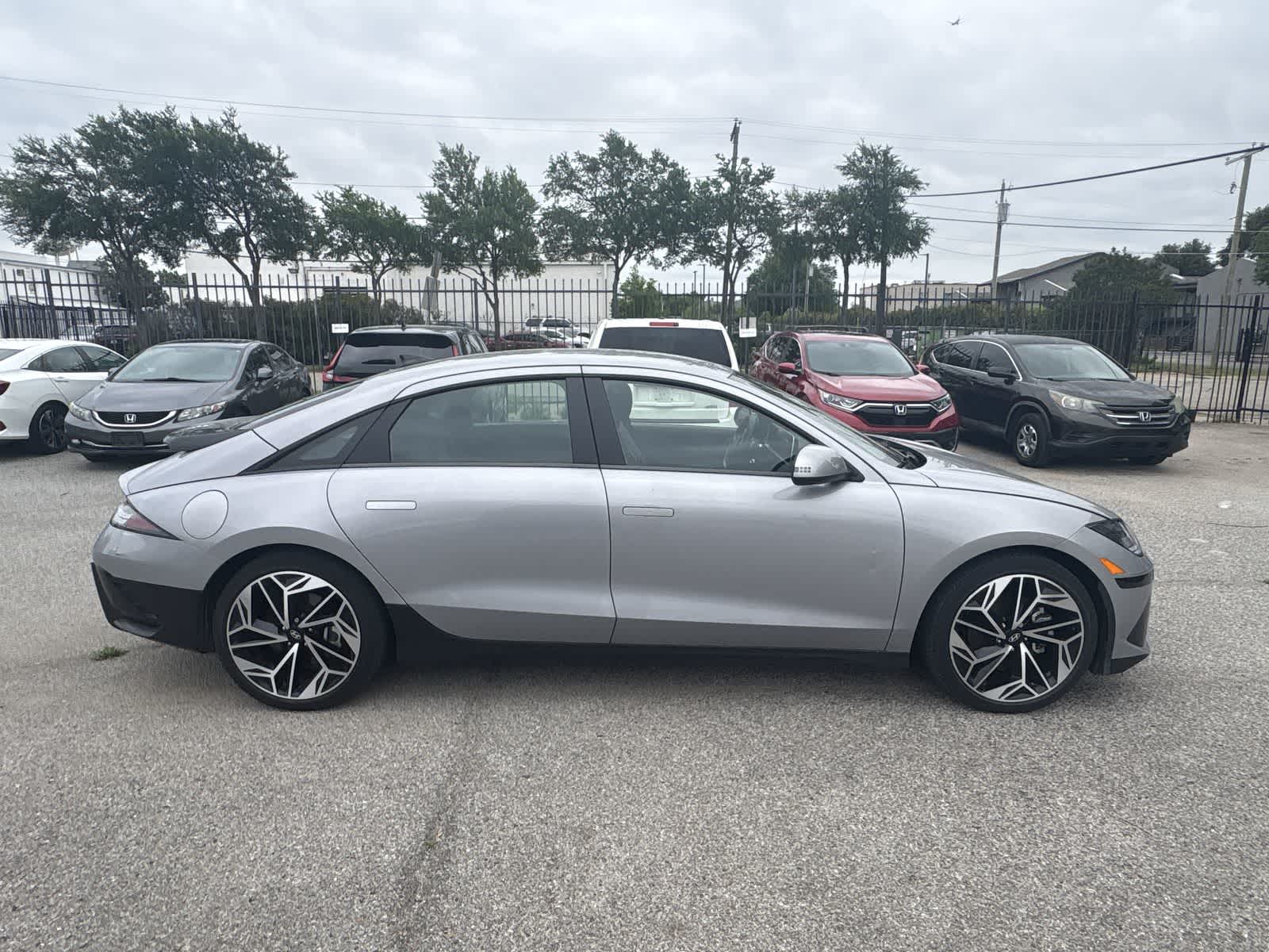 Thumbnail: 2023 Hyundai Ioniq 6 - 7