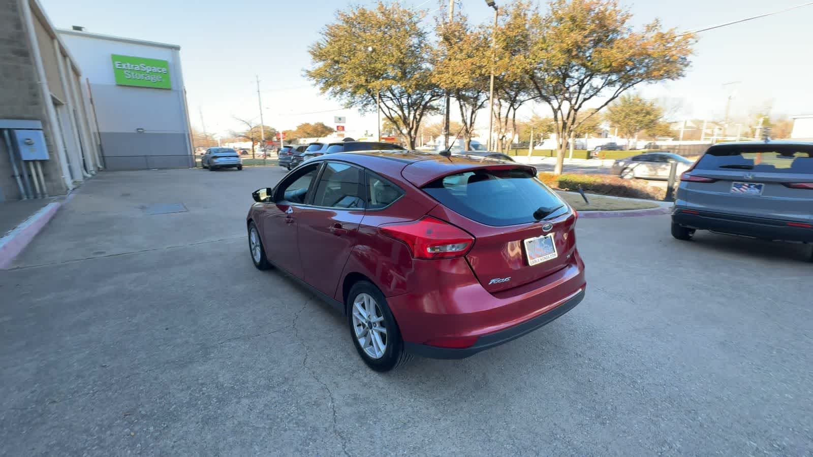 Thumbnail: 2017 Ford Focus - 6