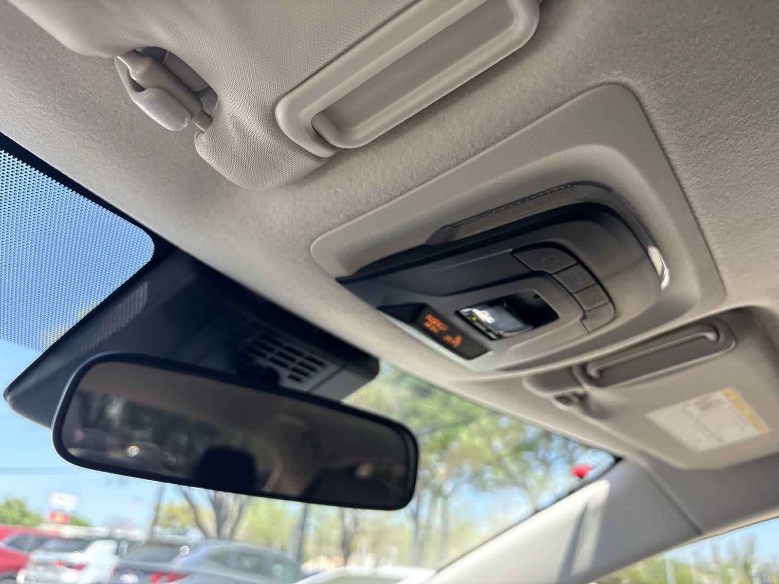 Thumbnail: 2025 Toyota Corolla - 37