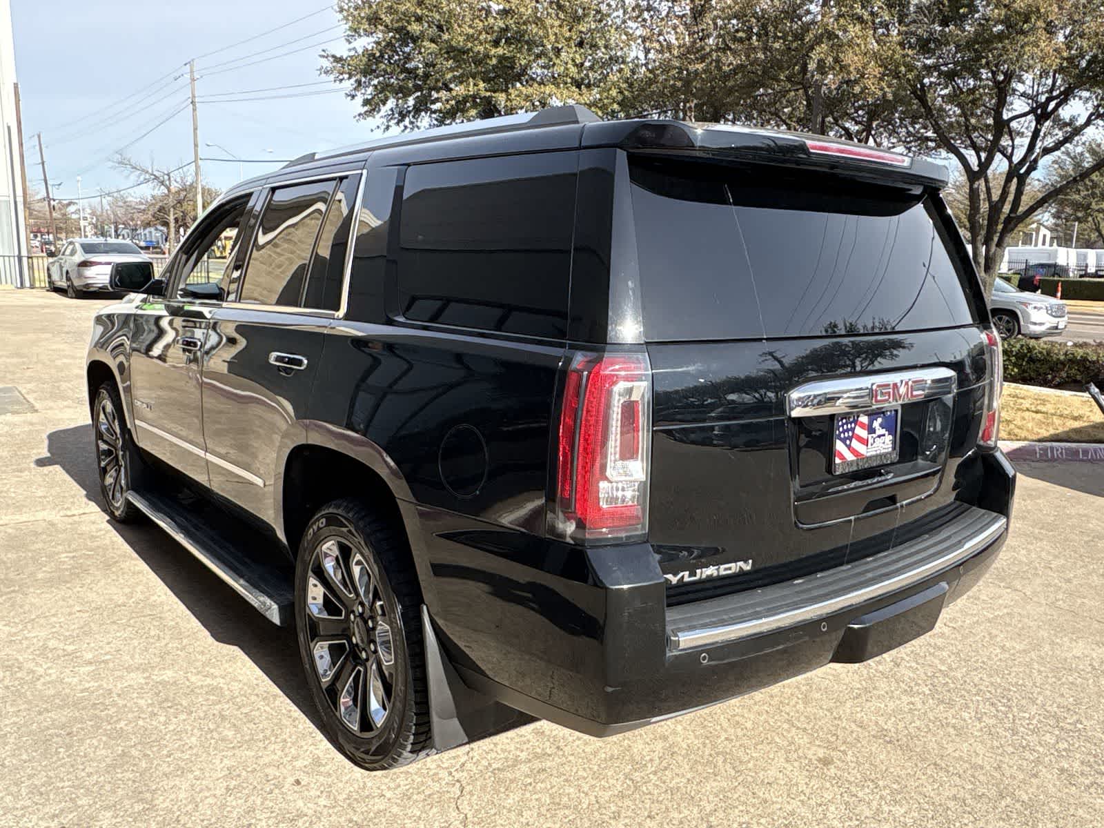 Thumbnail: 2019 GMC Yukon - 12