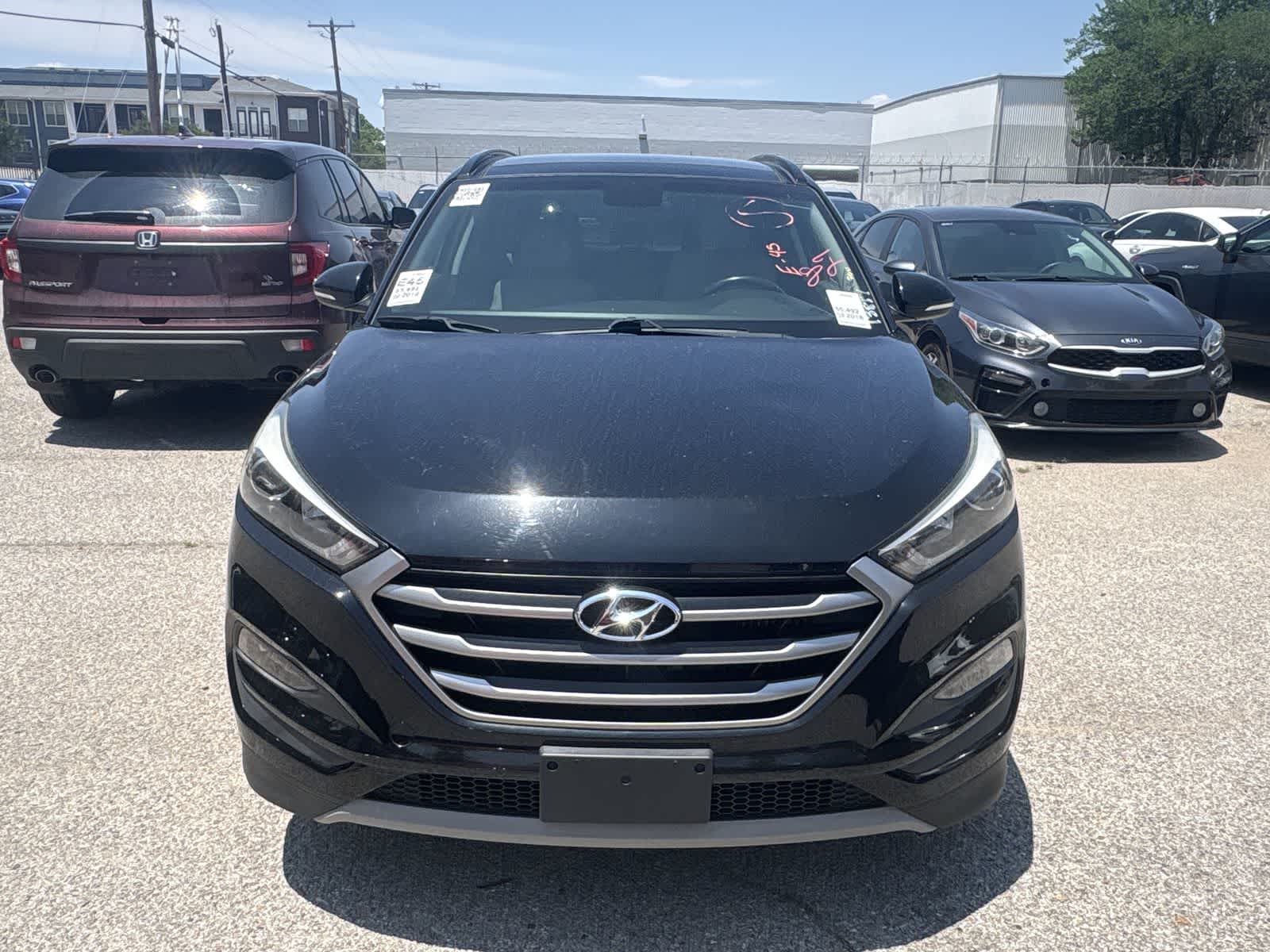 Thumbnail: 2018 Hyundai Tucson - 8