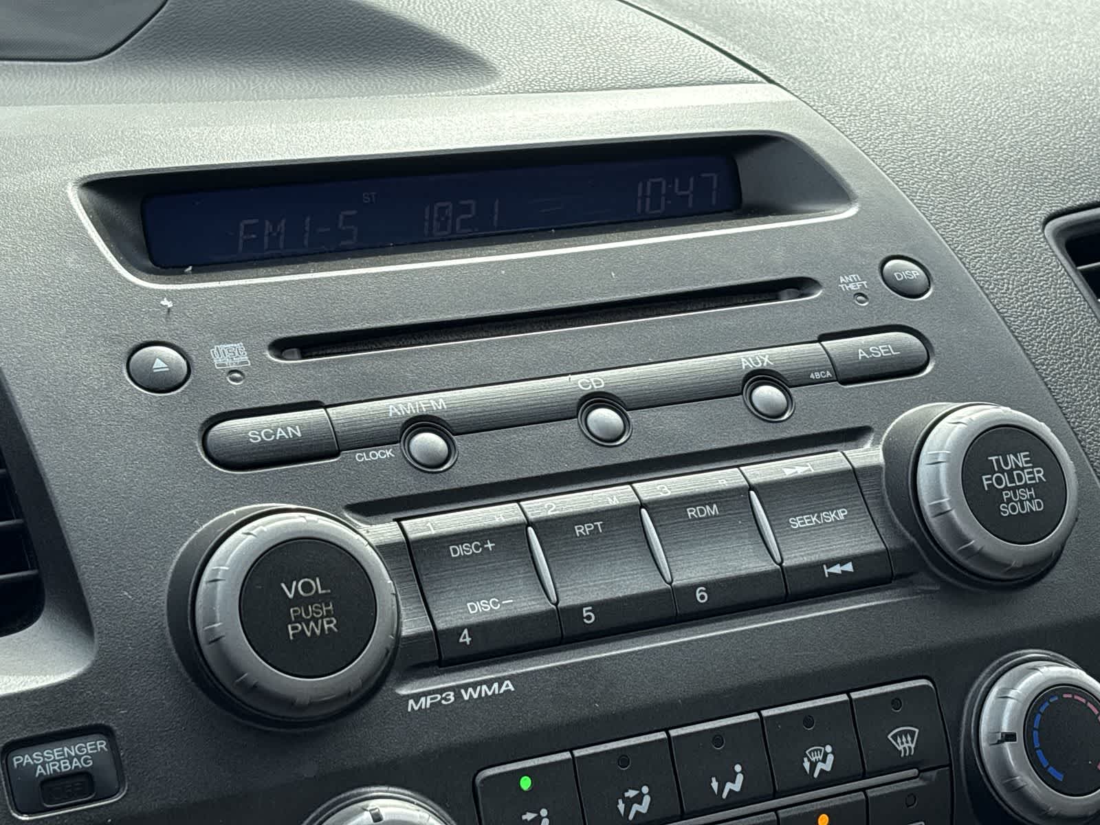 Thumbnail: 2011 Honda Civic - 32