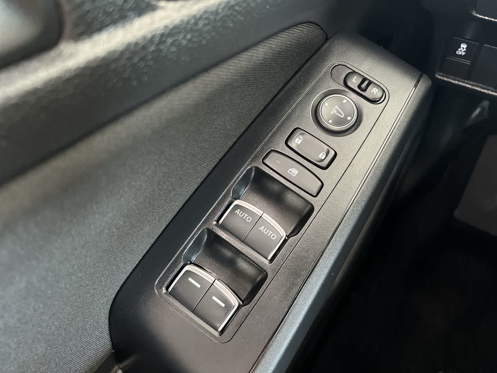 Thumbnail: 2025 Honda Civic - 32