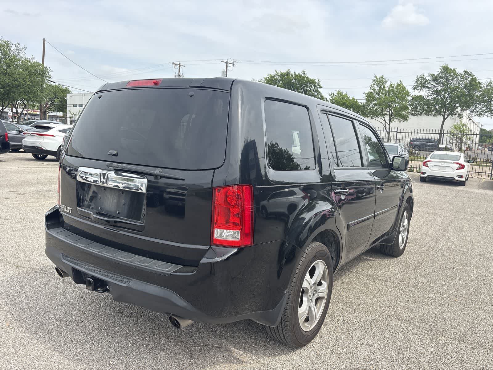 Thumbnail: 2013 Honda Pilot - 6