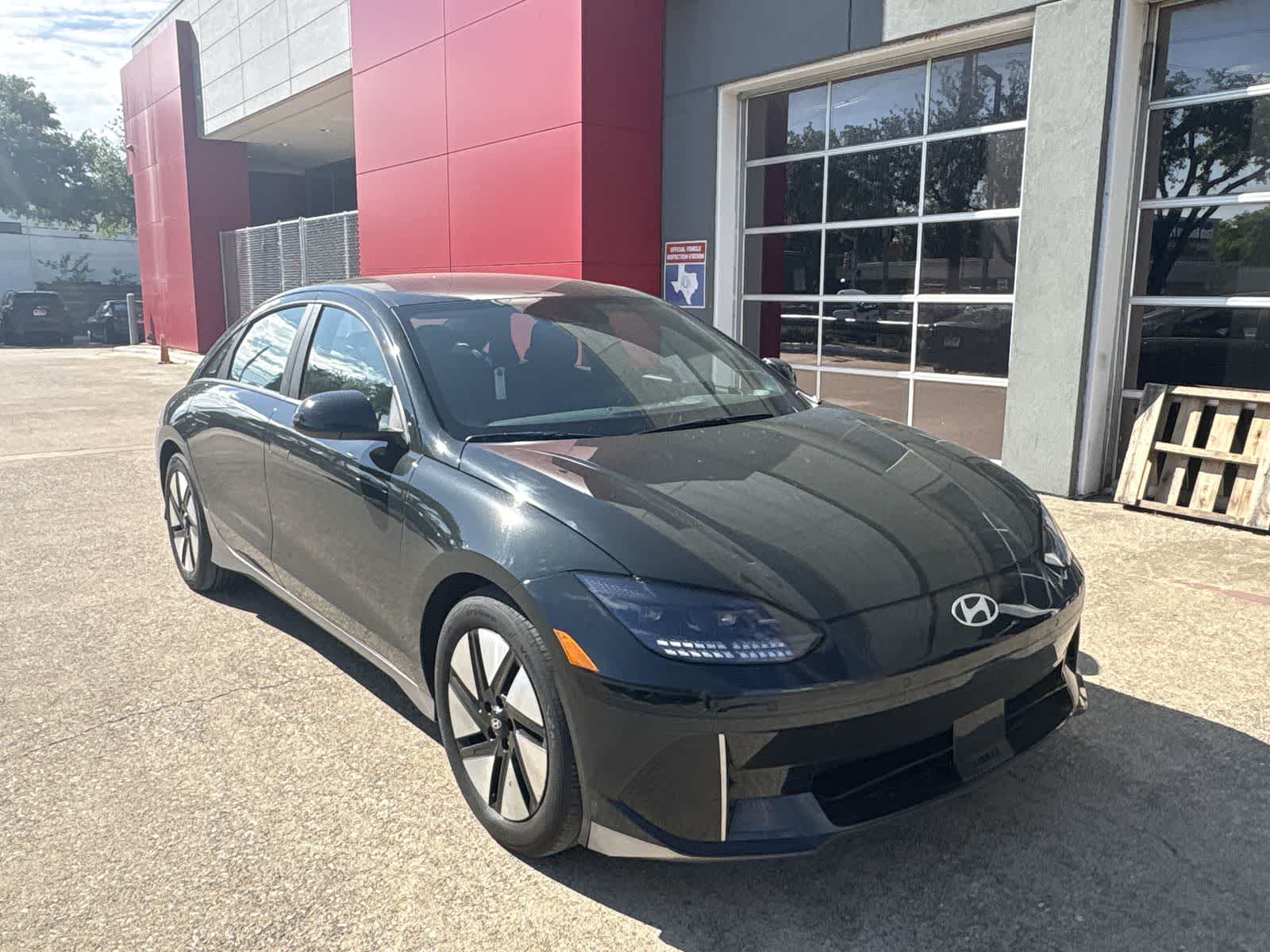 Thumbnail: 2024 Hyundai Ioniq 6 - 9