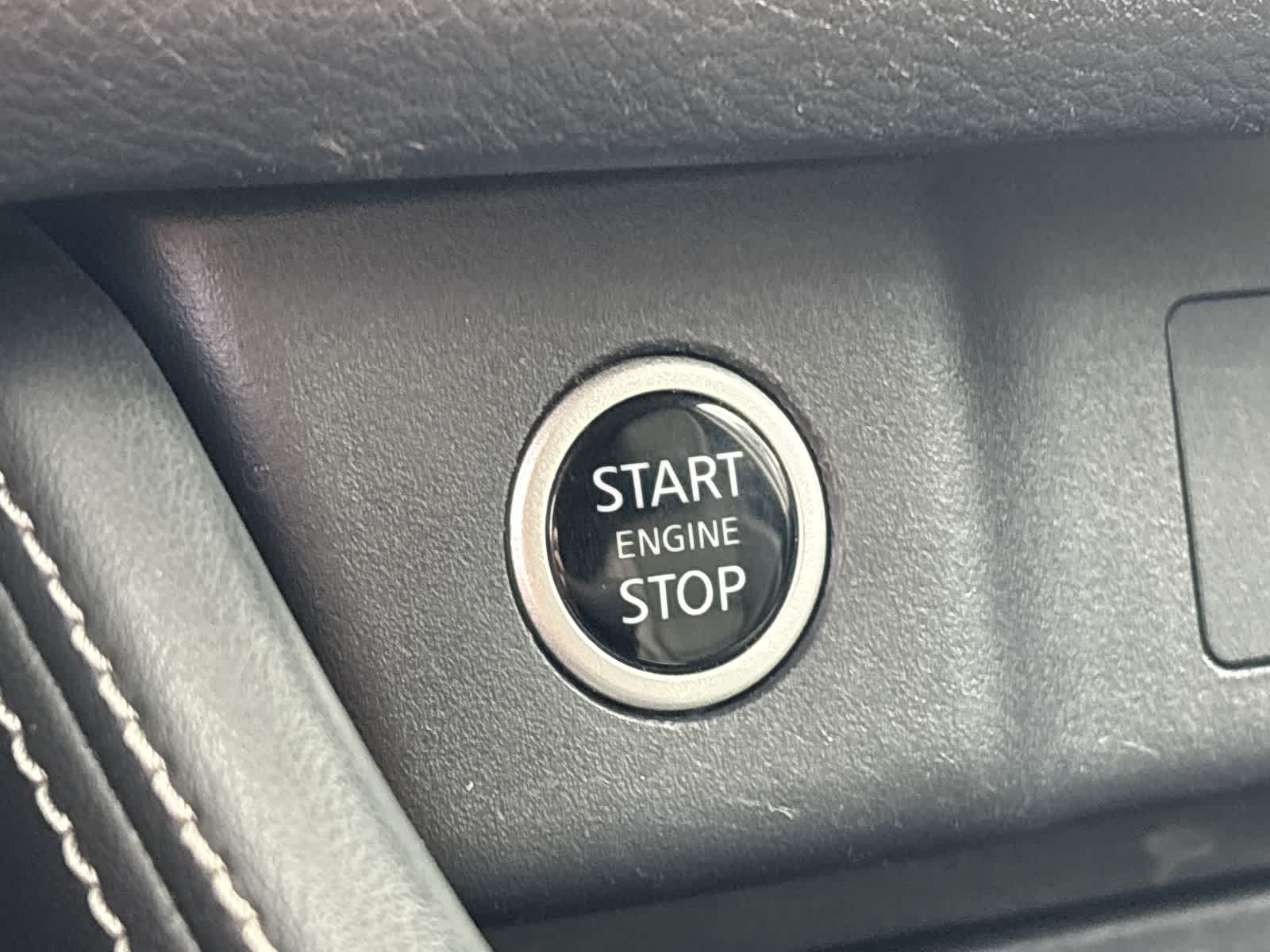 Thumbnail: 2022 Nissan Rogue - 28