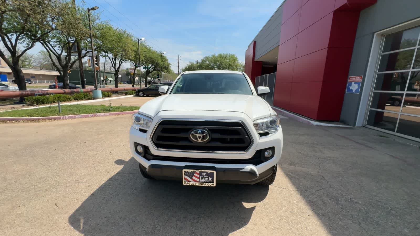 Thumbnail: 2023 Toyota Tacoma - 3