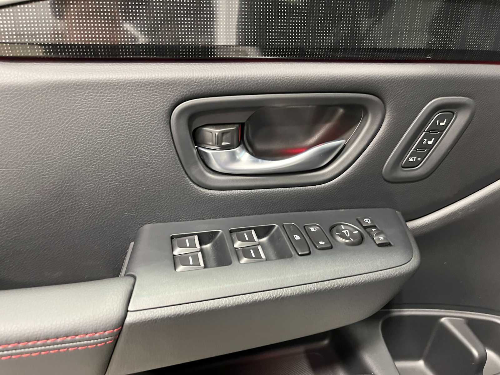2025 Honda Pilot Black Edition 15