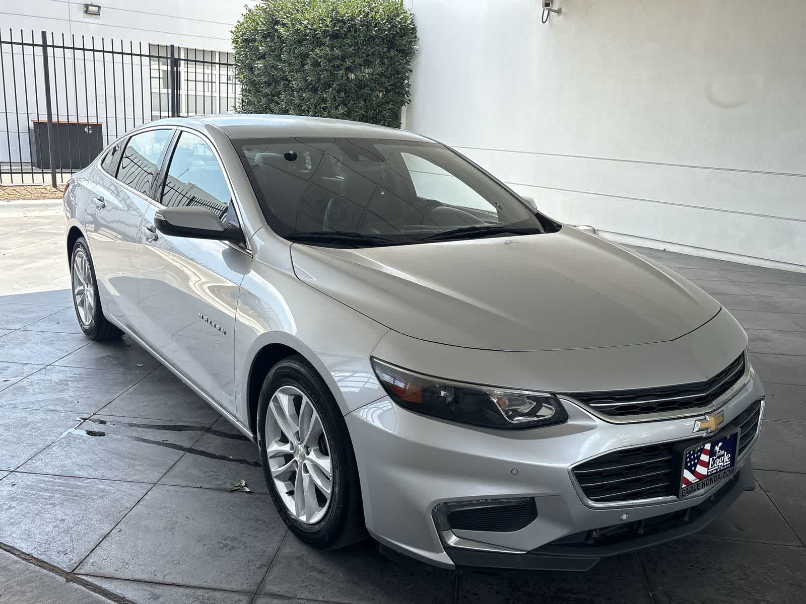 Thumbnail: 2017 Chevrolet Malibu - 22