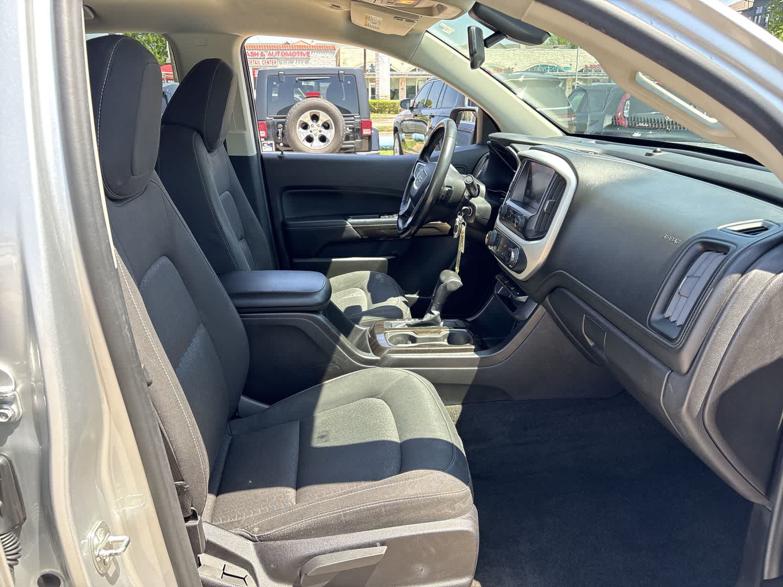 2015 GMC Canyon SLE 21