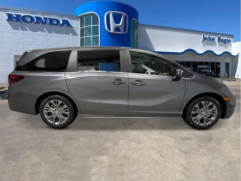 Thumbnail: 2026 Honda Odyssey - 8