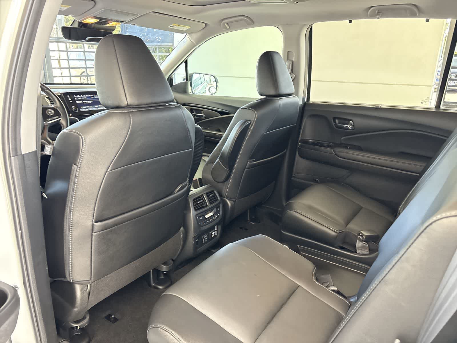 Thumbnail: 2021 Honda Pilot - 11