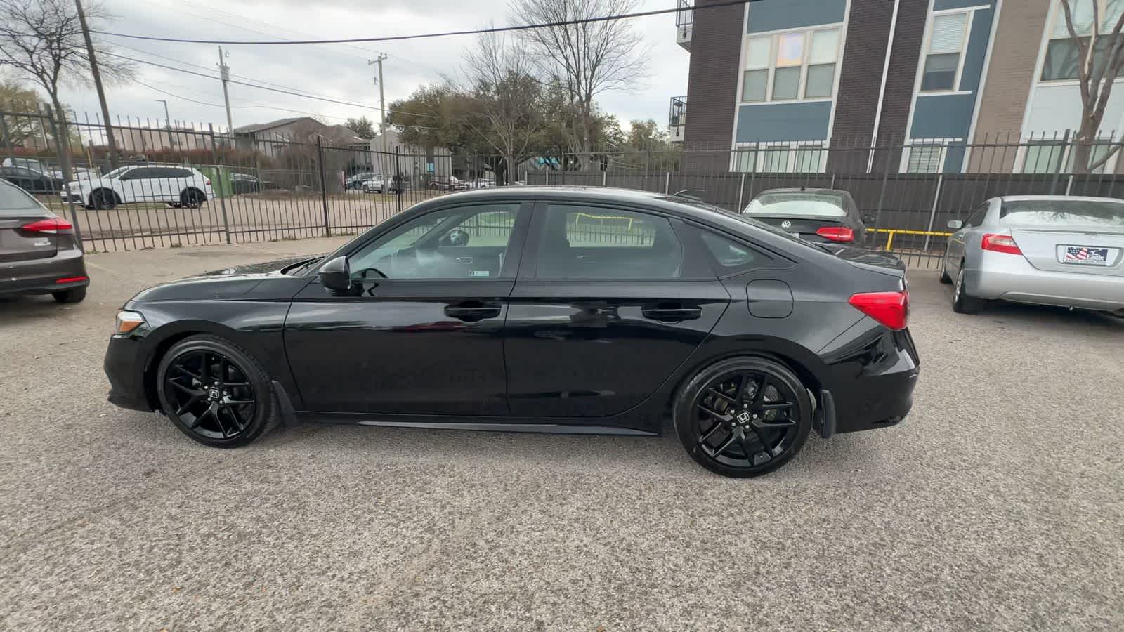 Thumbnail: 2023 Honda Civic - 5