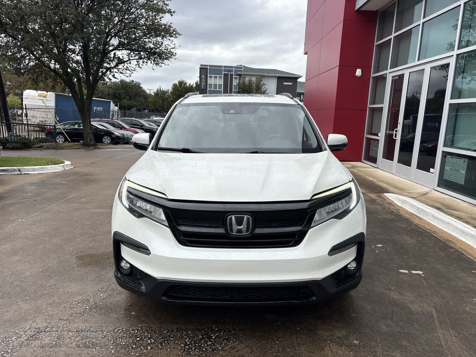Thumbnail: 2019 Honda Pilot - 6