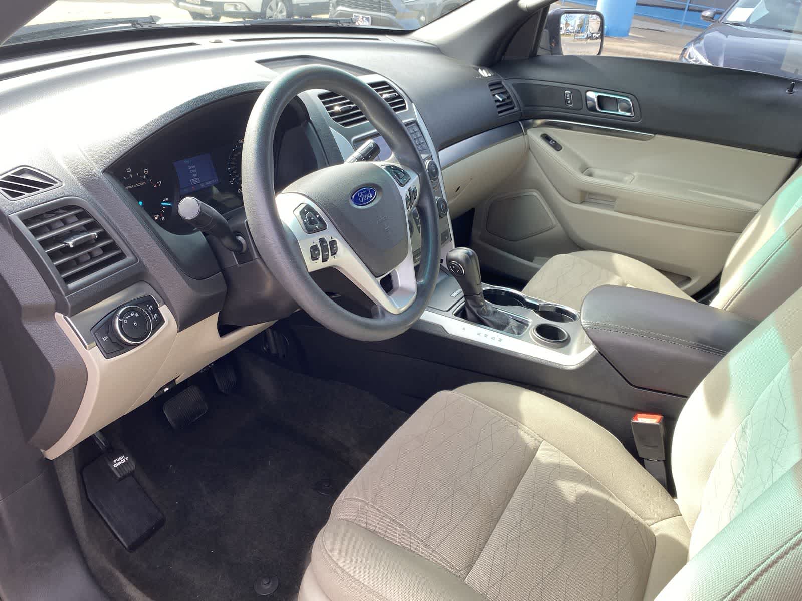 Thumbnail: 2014 Ford Explorer - 2