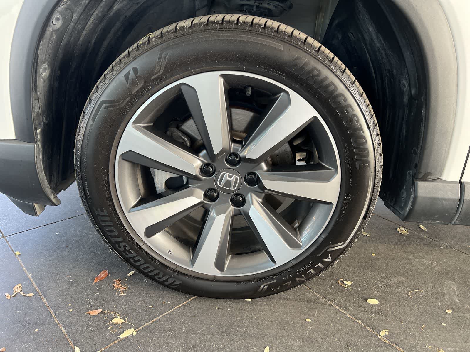 Thumbnail: 2023 Honda Pilot - 8