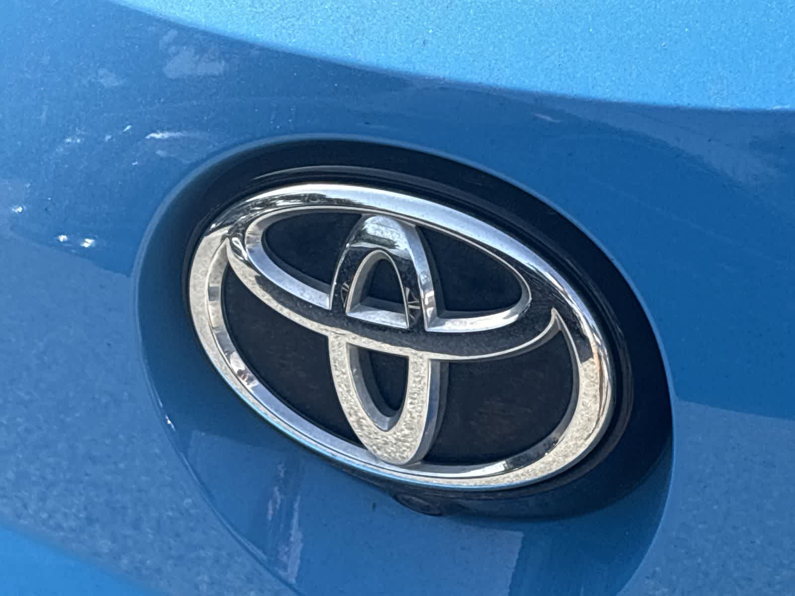 Thumbnail: 2022 Toyota Corolla - 9