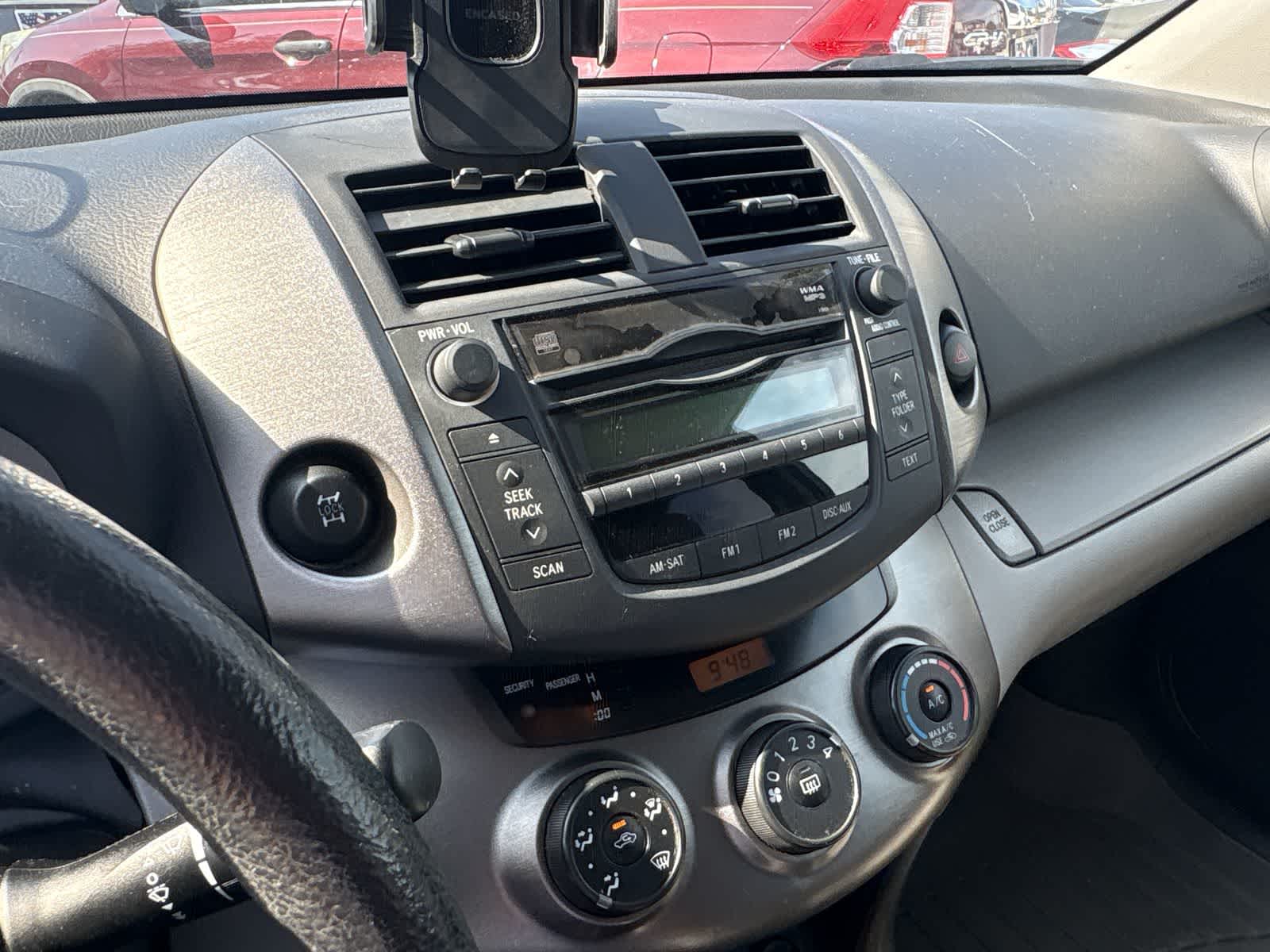 Thumbnail: 2011 Toyota RAV4 - 13