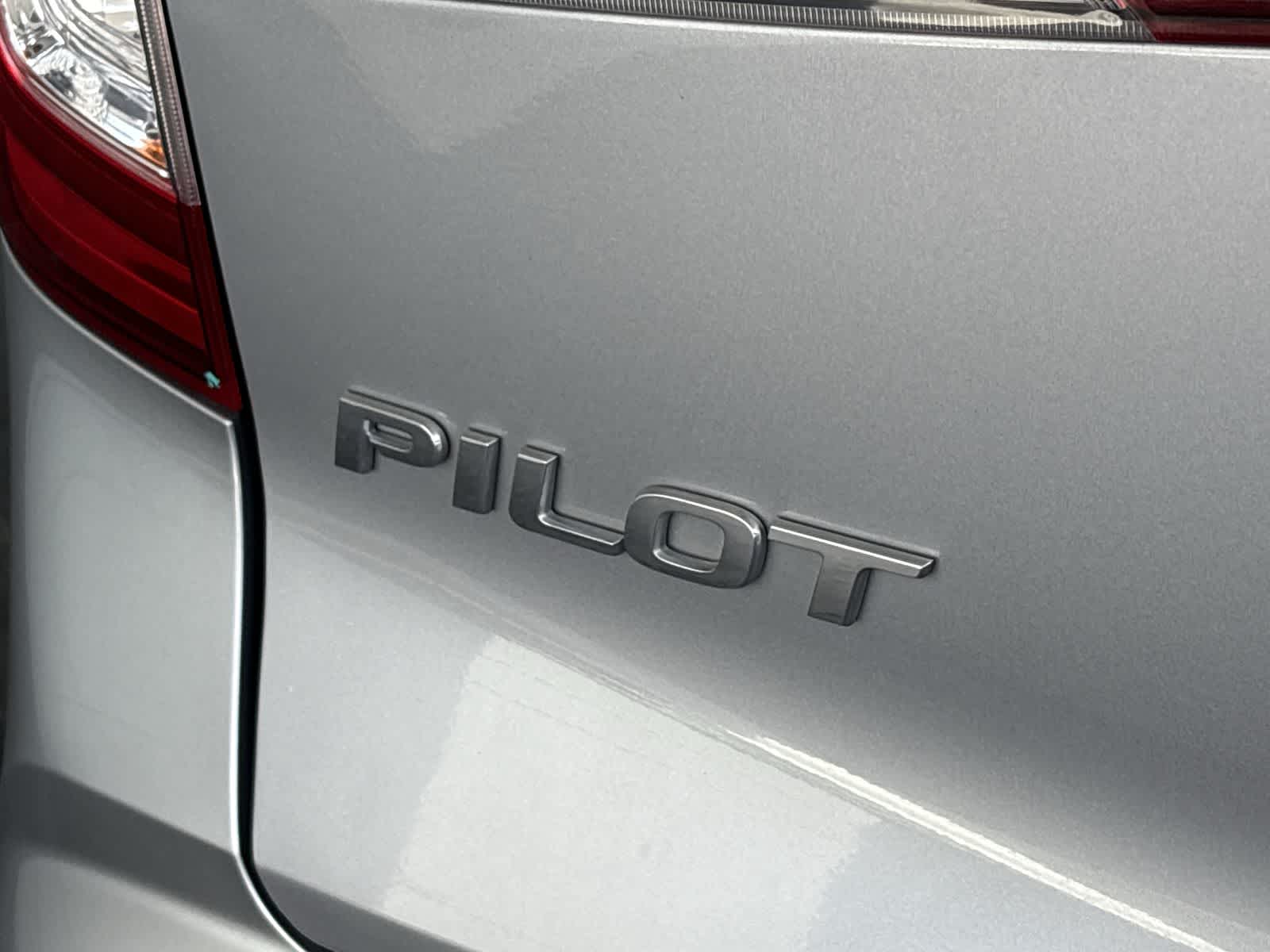 Thumbnail: 2019 Honda Pilot - 7