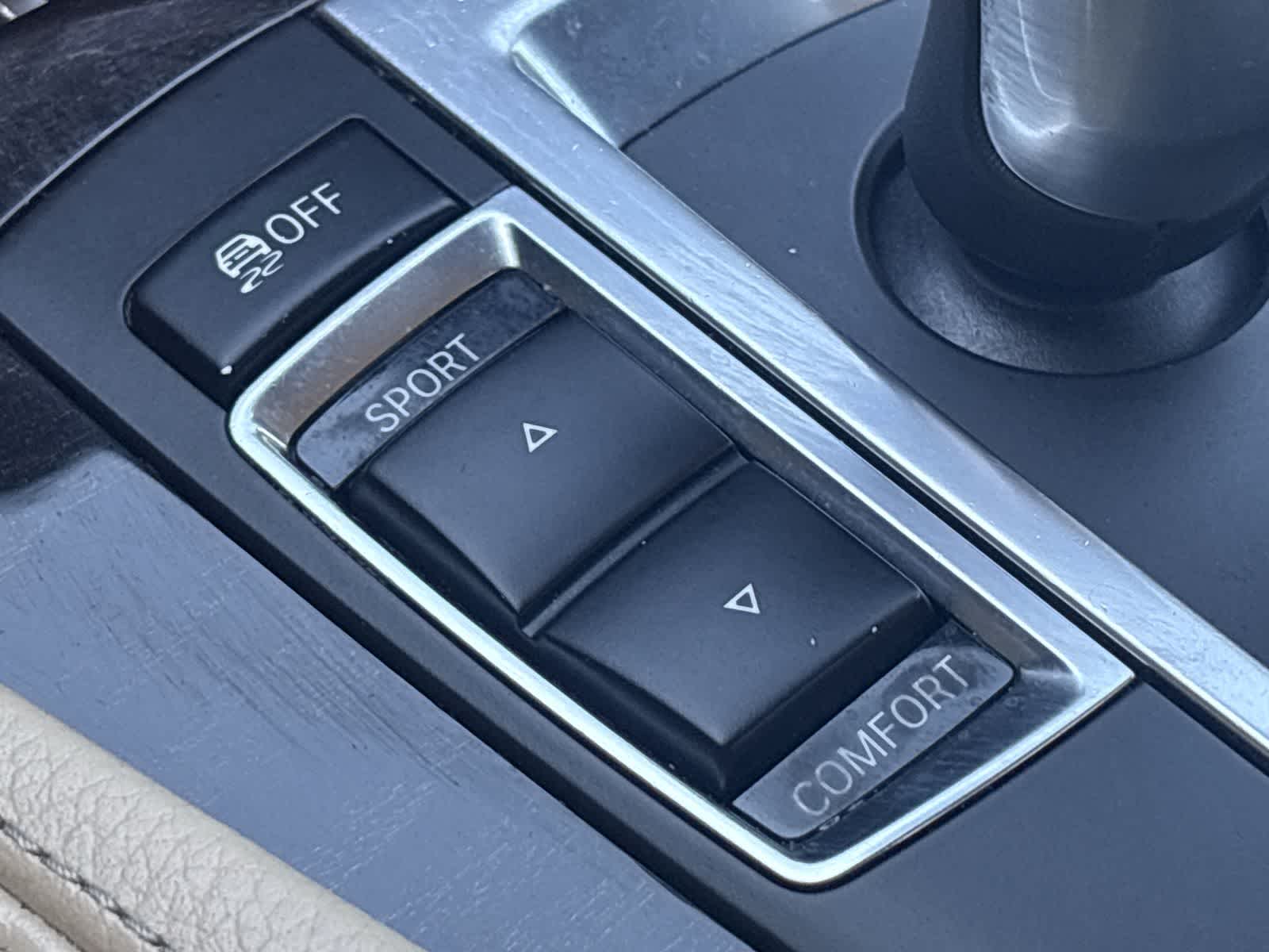 Thumbnail: 2015 BMW 5 Series - 32