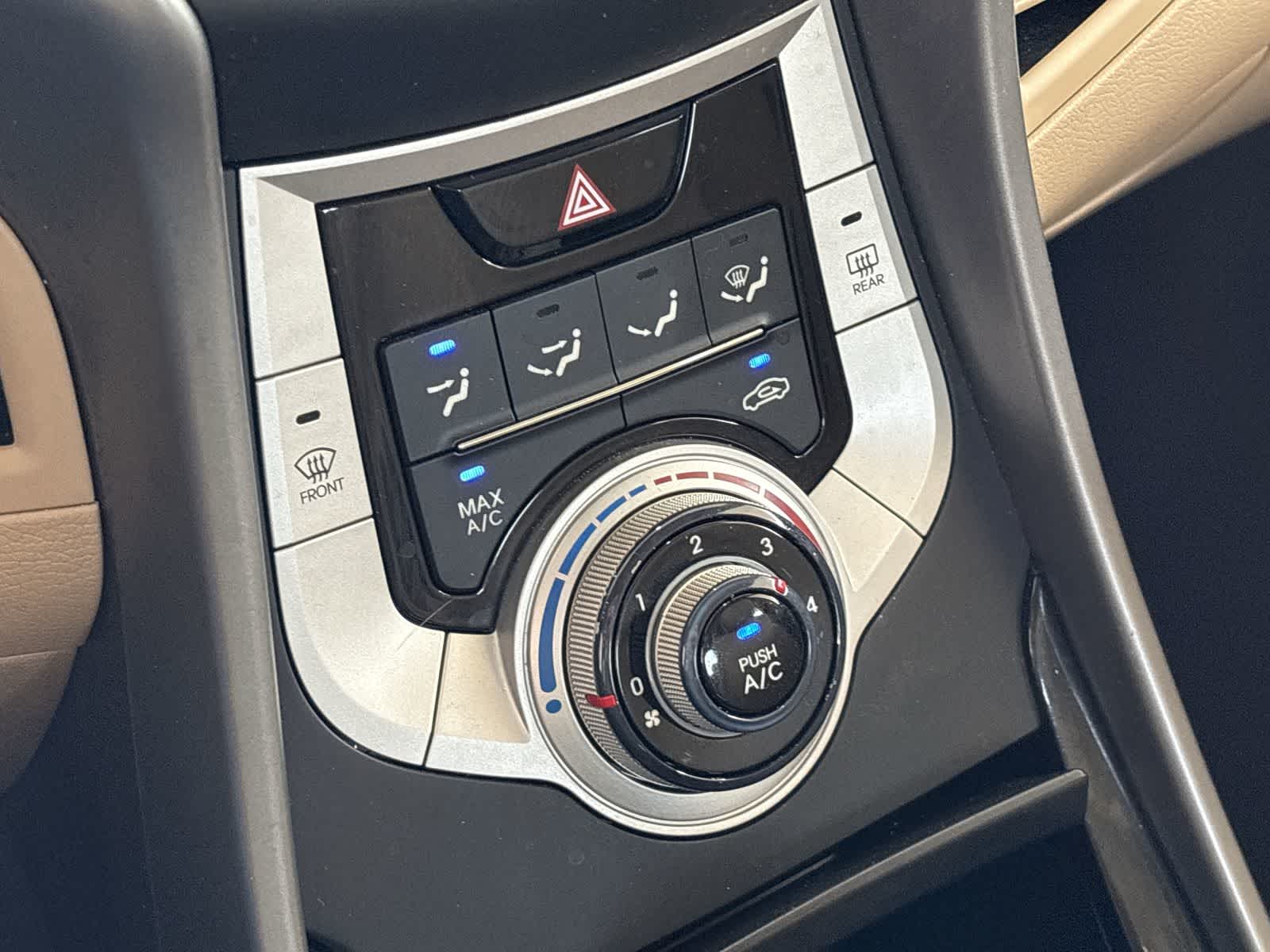 Thumbnail: 2012 Hyundai Elantra - 31