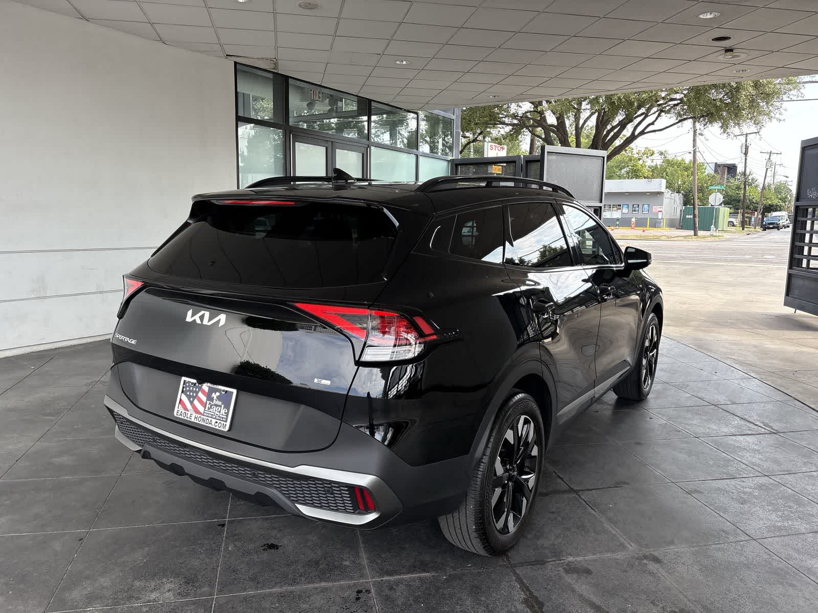Thumbnail: 2023 Kia Sportage - 24