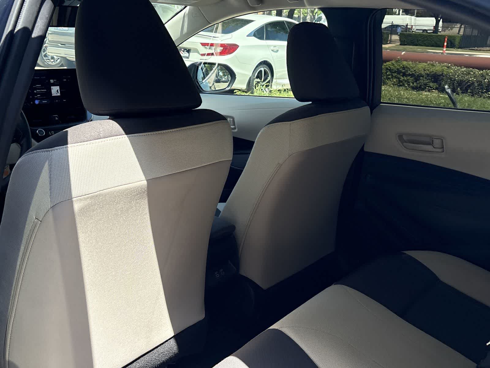 Thumbnail: 2025 Toyota Corolla - 23