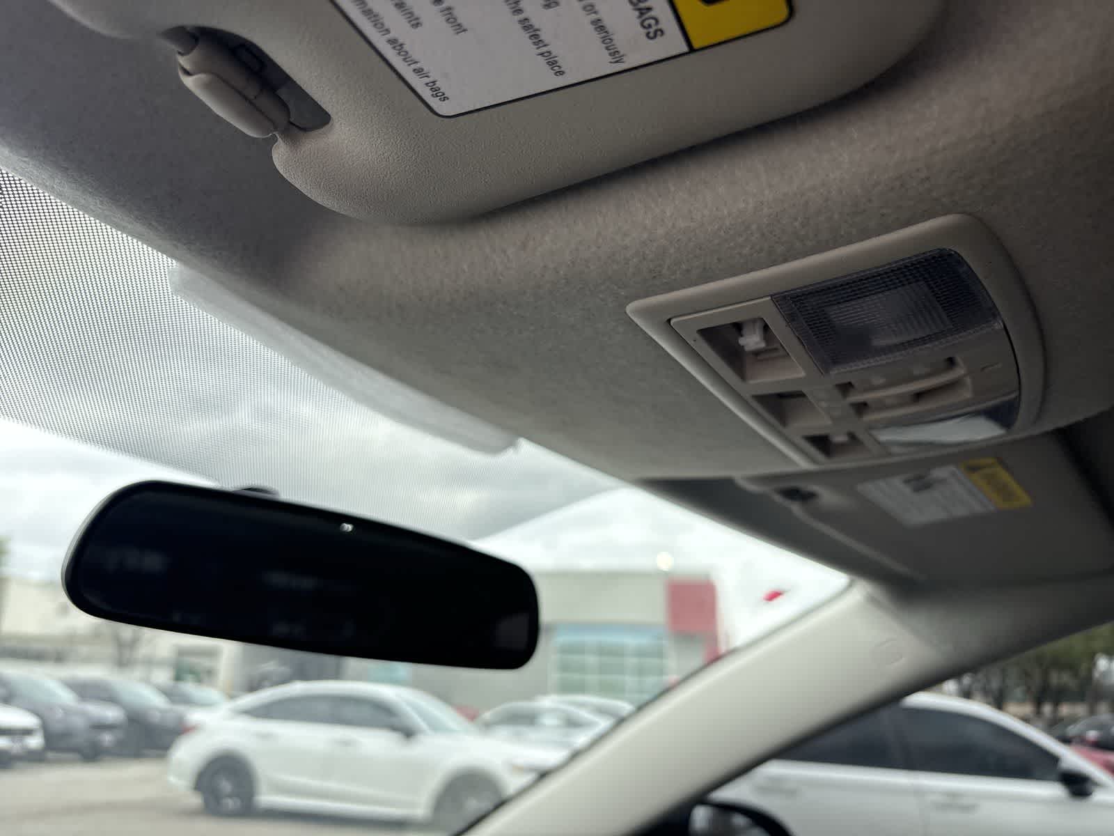 Thumbnail: 2011 Mazda Mazda3 - 35