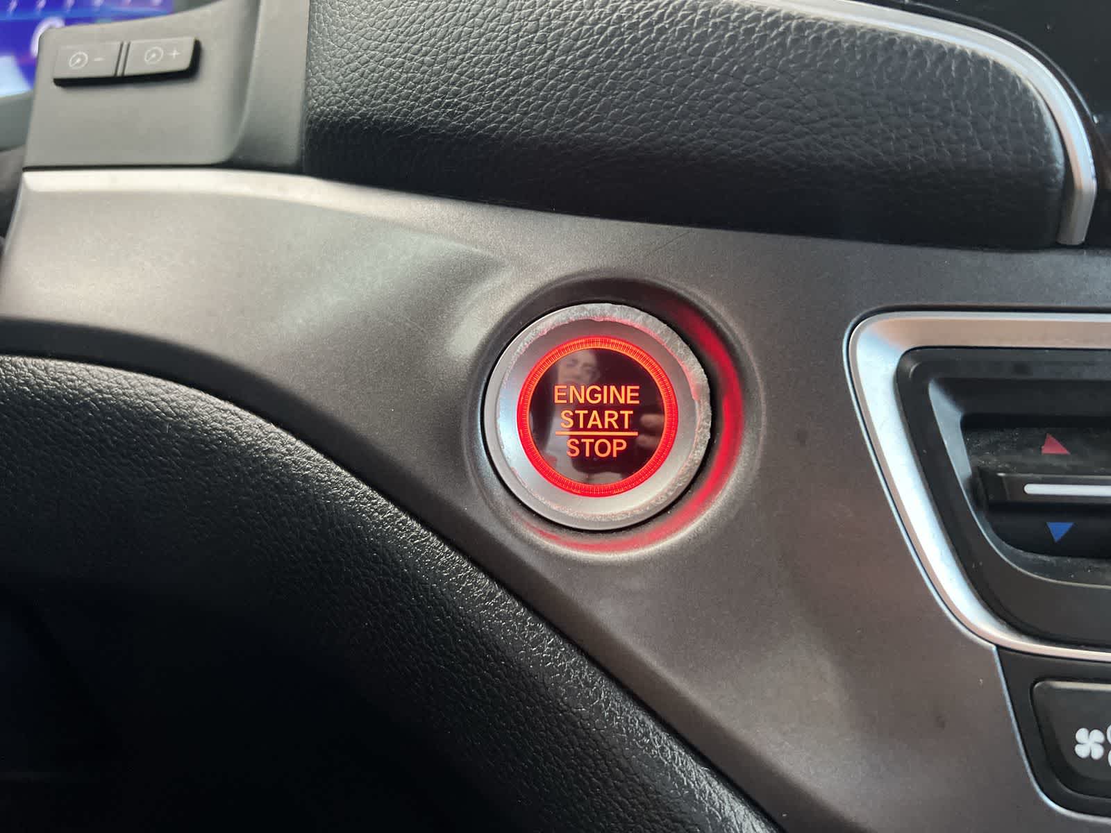 Thumbnail: 2020 Honda Pilot - 21