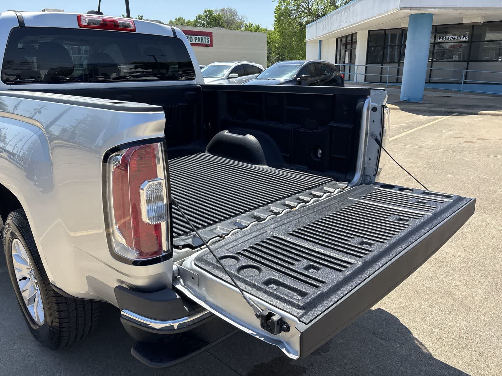 2015 GMC Canyon SLE 26