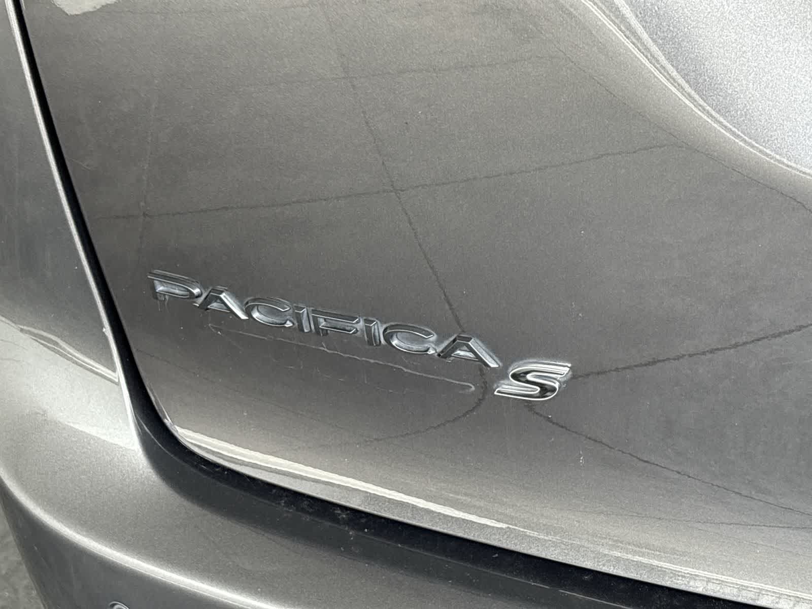 Thumbnail: 2020 Chrysler Pacifica - 7