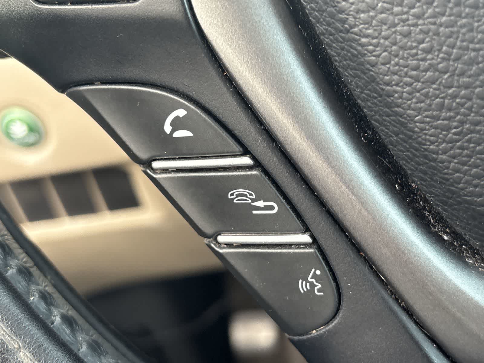 Thumbnail: 2018 Honda Pilot - 29