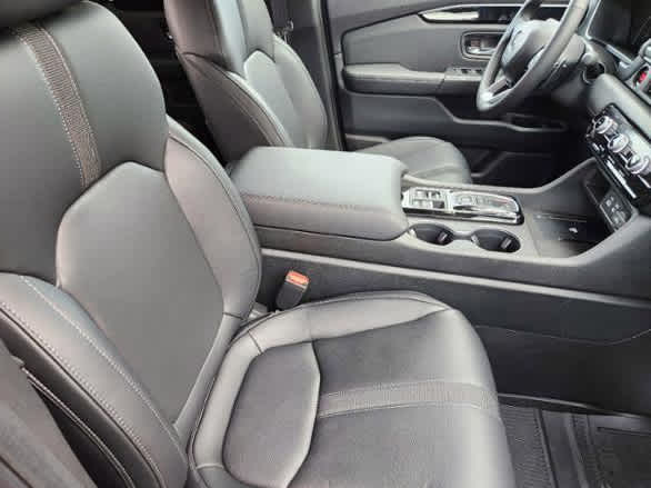 Thumbnail: 2025 Honda Pilot - 17