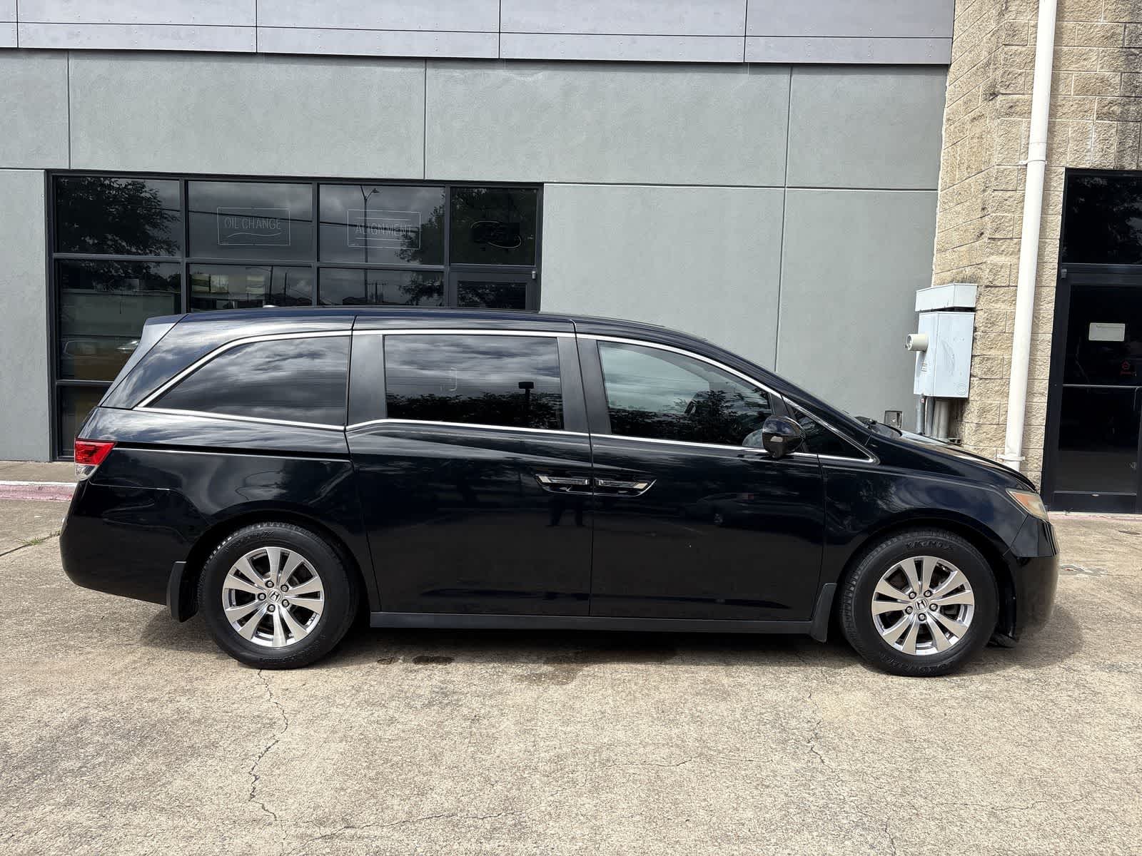 Thumbnail: 2014 Honda Odyssey - 23
