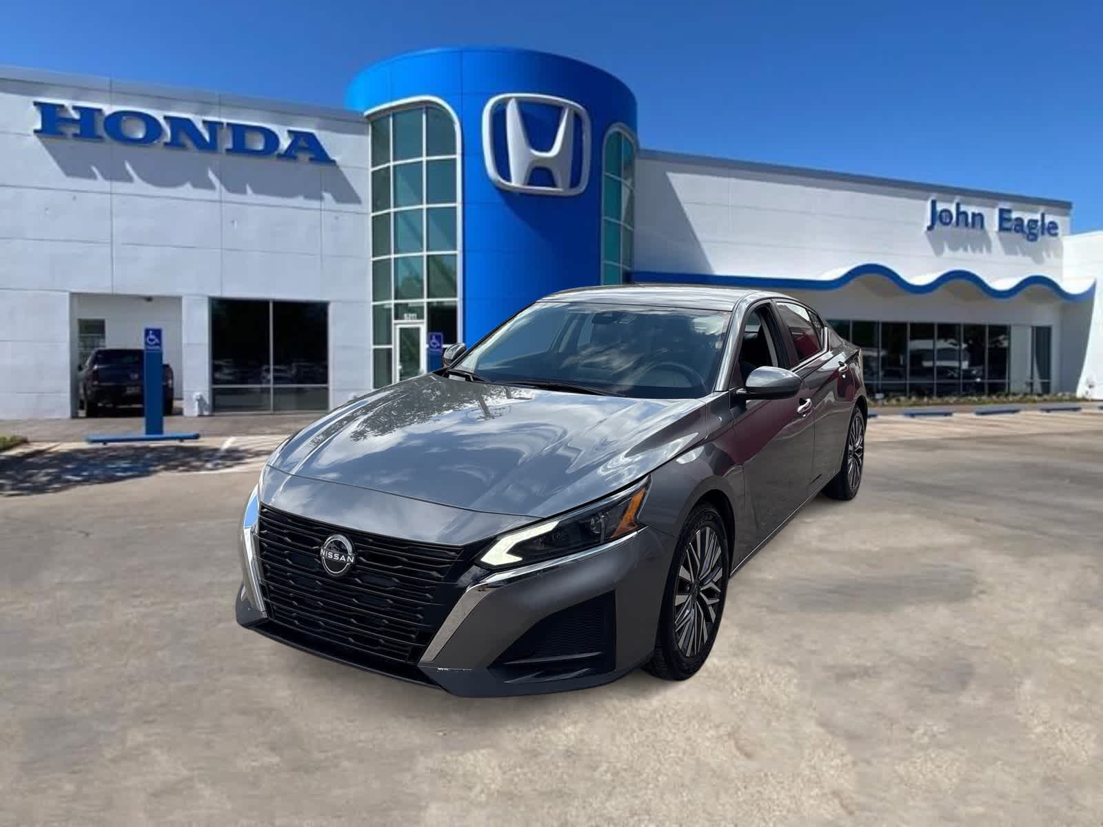 2023 Nissan Altima SV