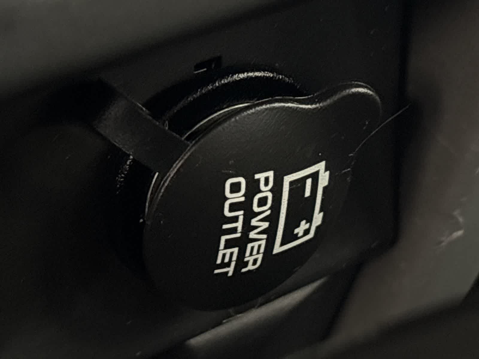 Thumbnail: 2010 Jeep Wrangler - 31