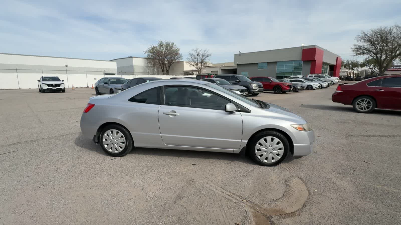 Thumbnail: 2011 Honda Civic - 9