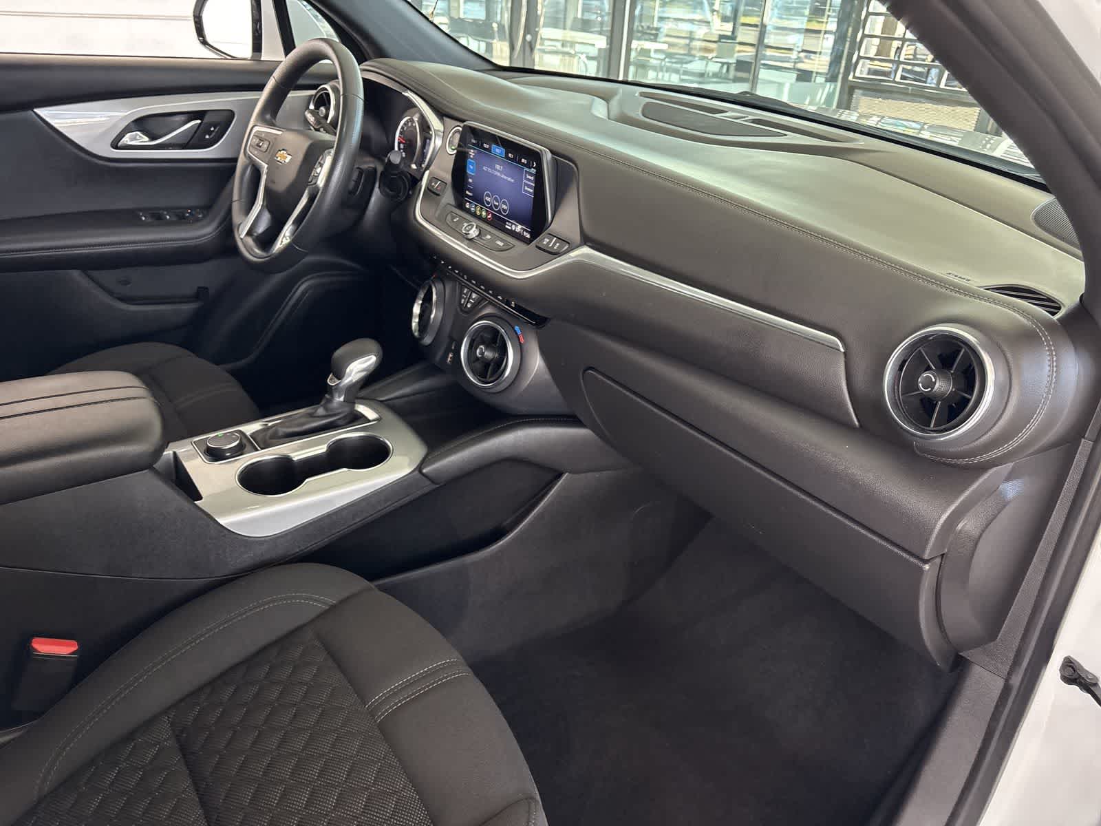 Thumbnail: 2021 Chevrolet Blazer - 21