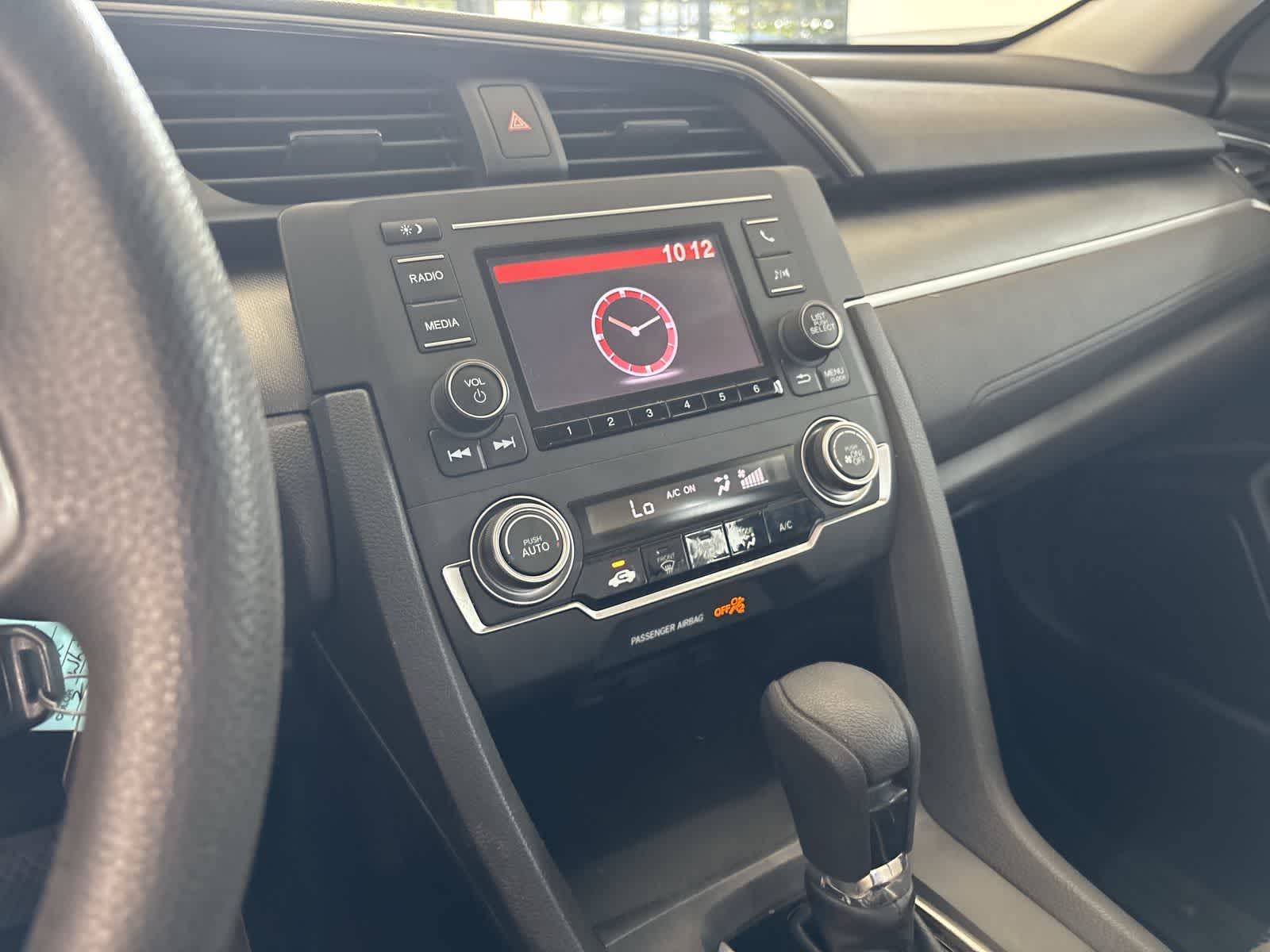 Thumbnail: 2016 Honda Civic - 15