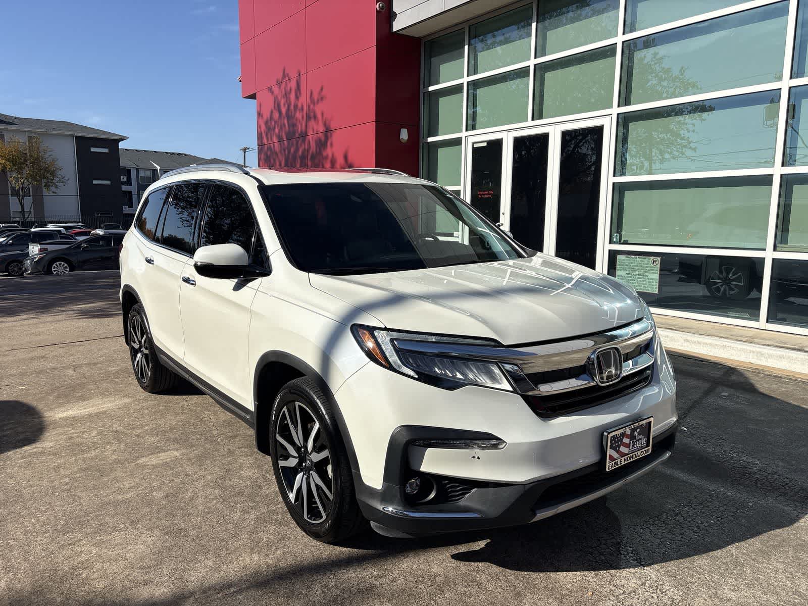 Thumbnail: 2019 Honda Pilot - 21