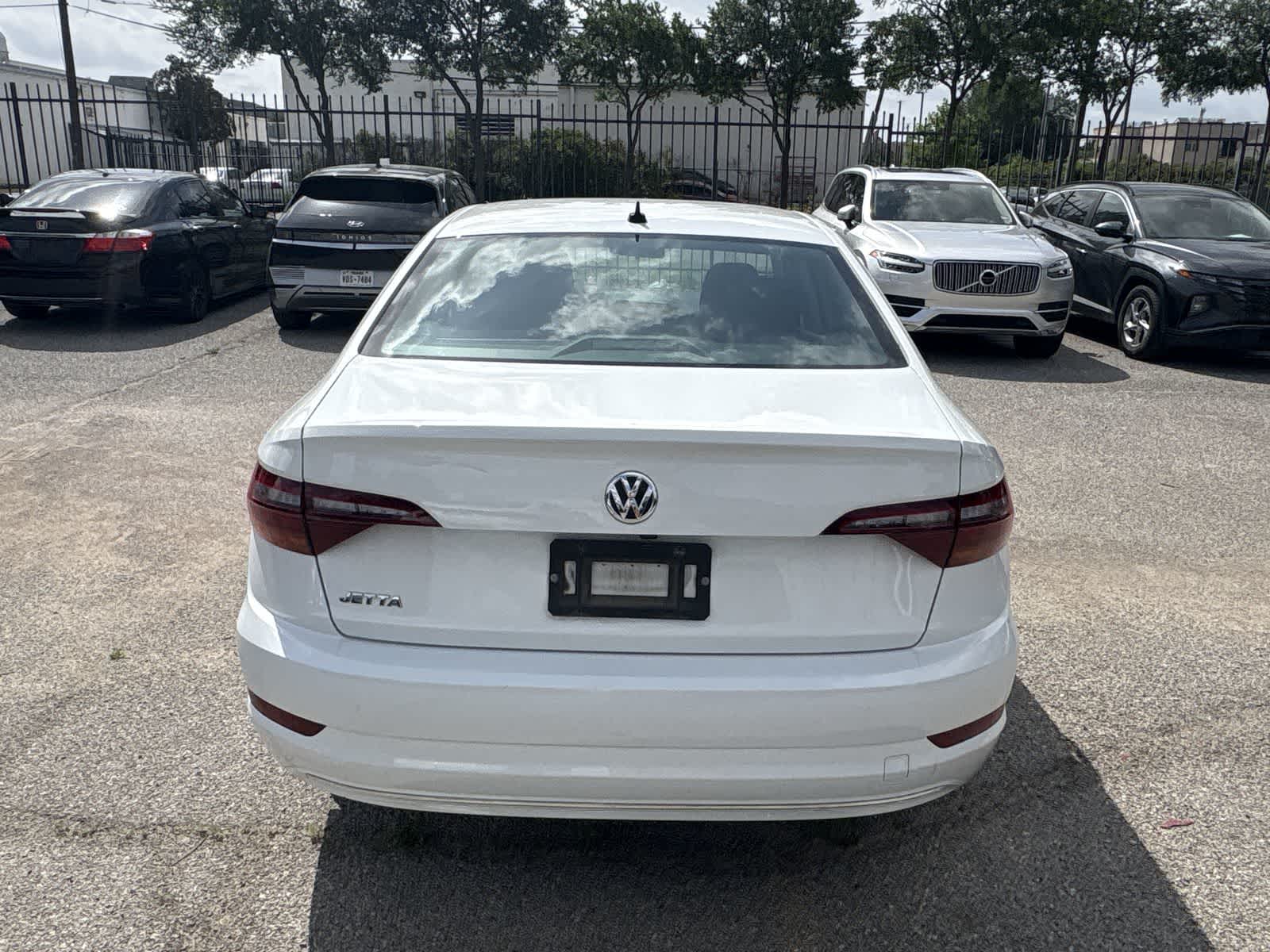 Thumbnail: 2019 Volkswagen Jetta - 5