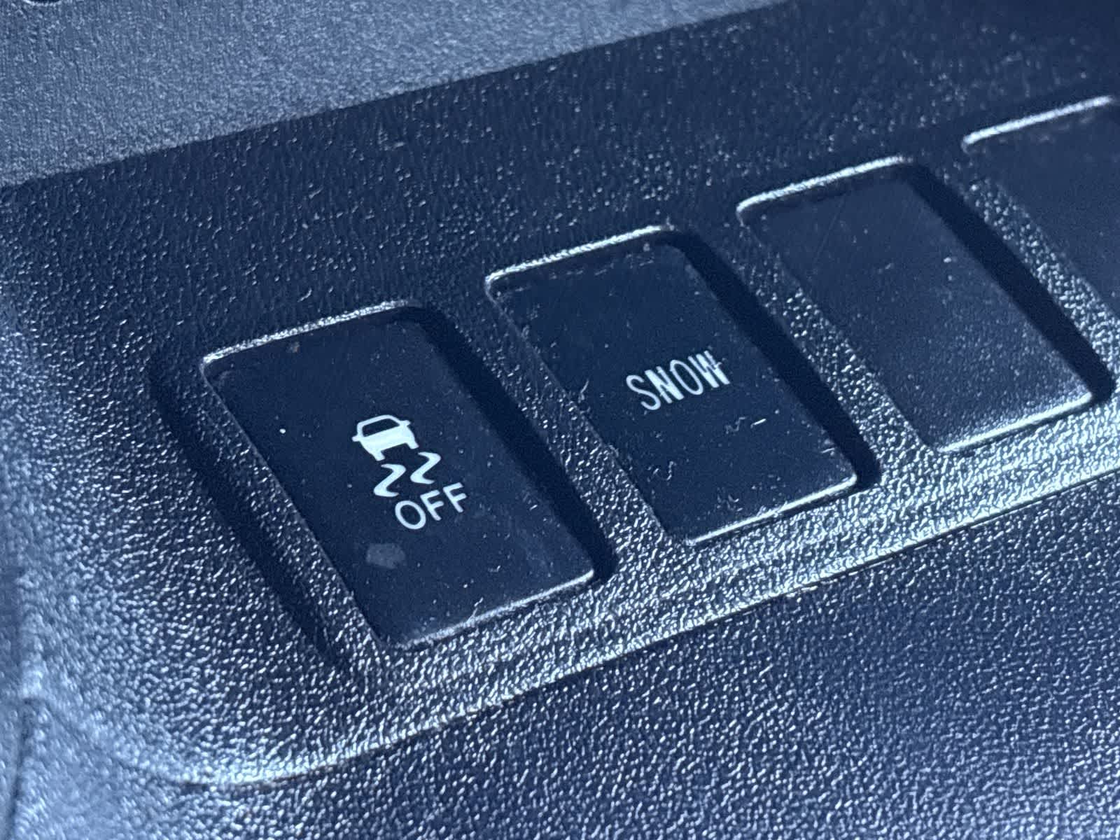 Thumbnail: 2017 Toyota Highlander - 34