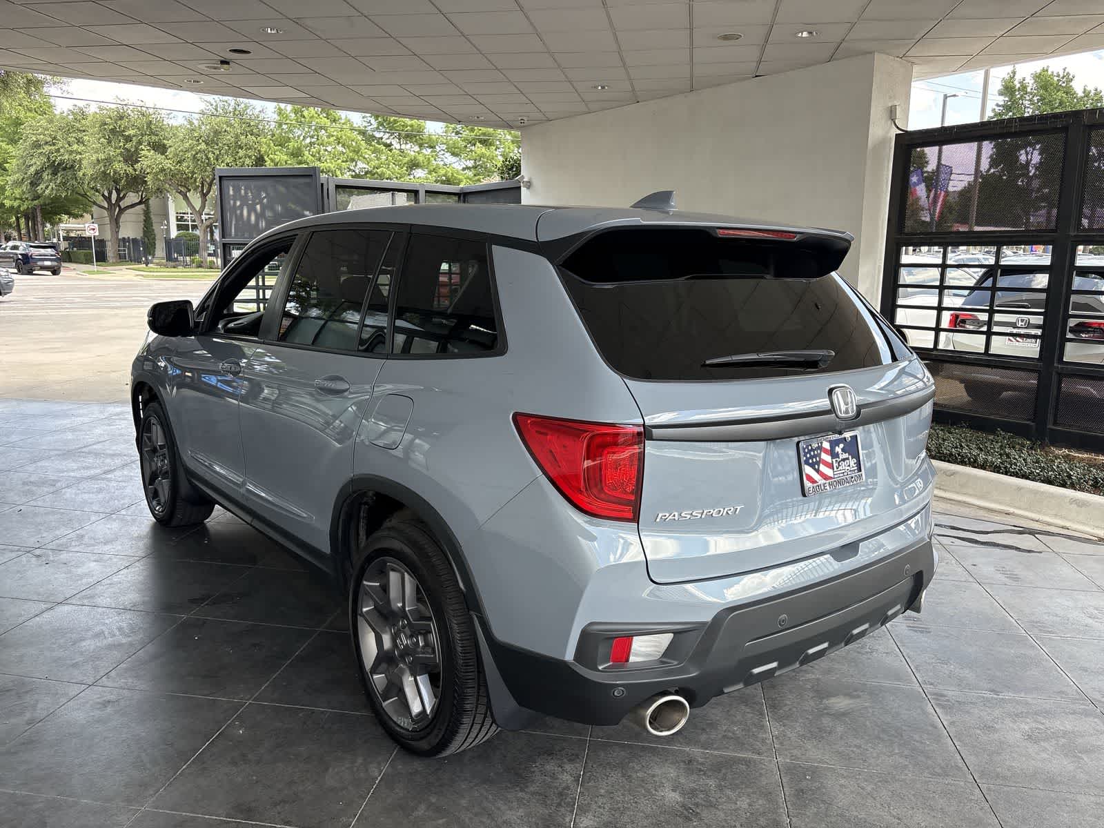 Thumbnail: 2023 Honda Passport - 4
