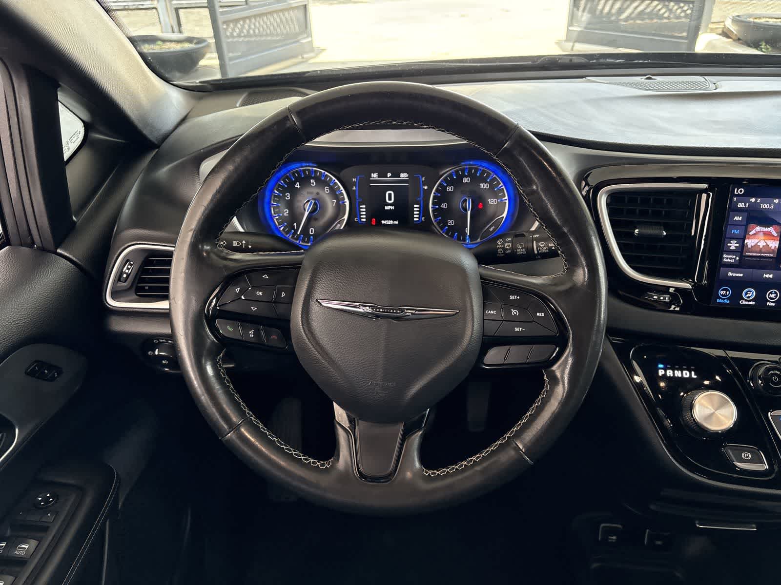 Thumbnail: 2020 Chrysler Pacifica - 14