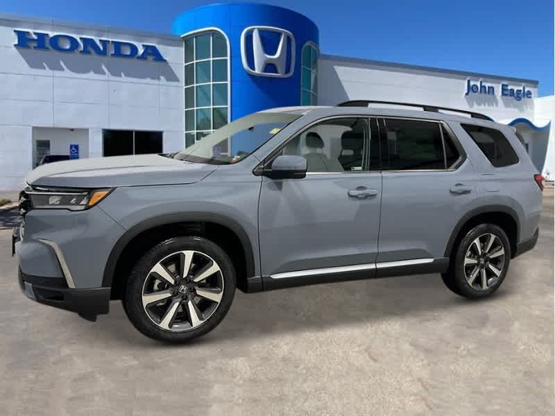 2025 Honda Pilot Touring photo 2