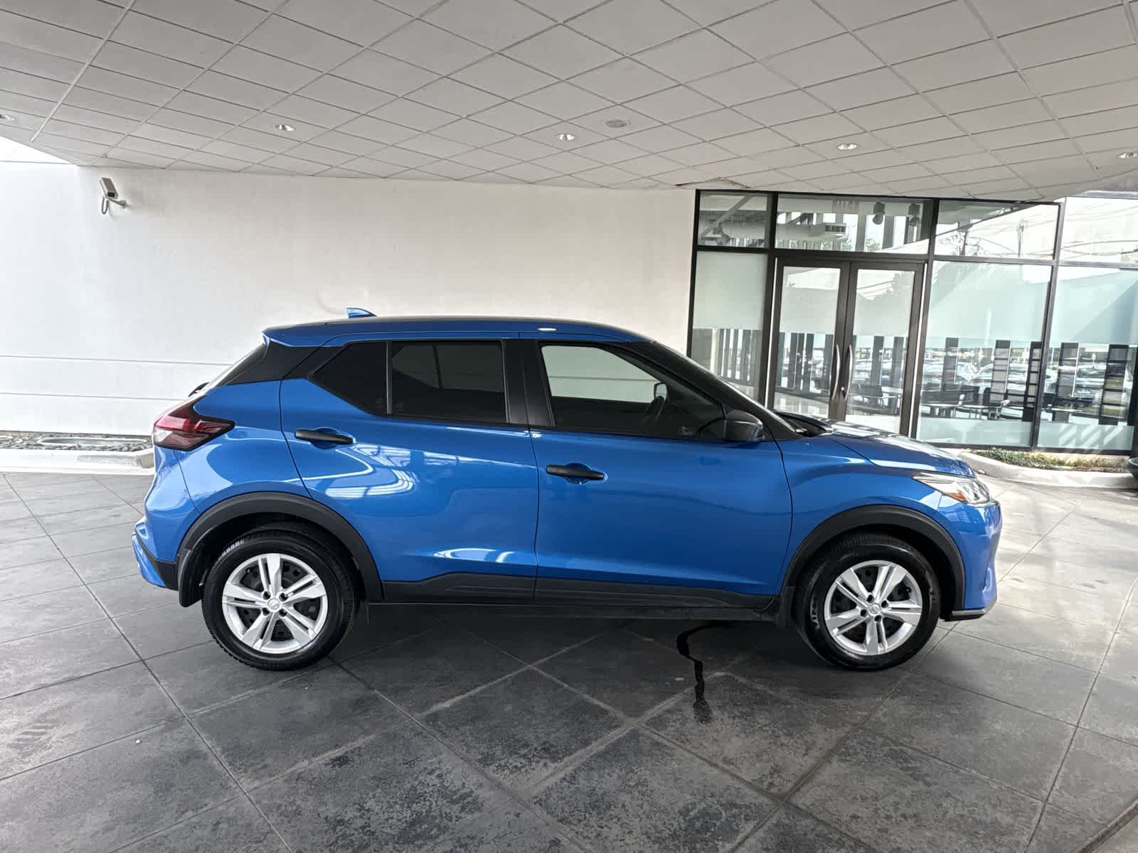 Thumbnail: 2024 Nissan Kicks - 23