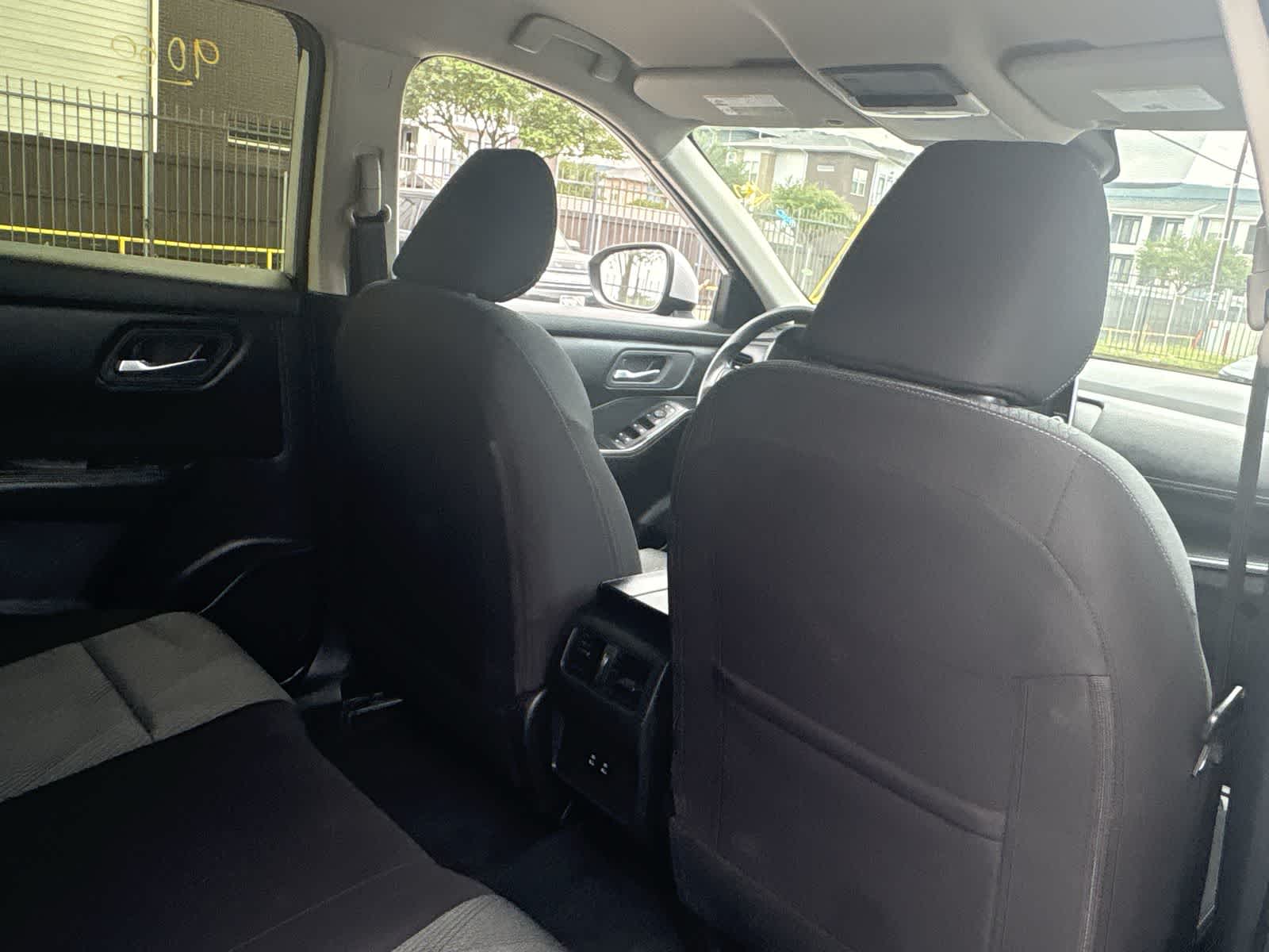 Thumbnail: 2024 Nissan Rogue - 15