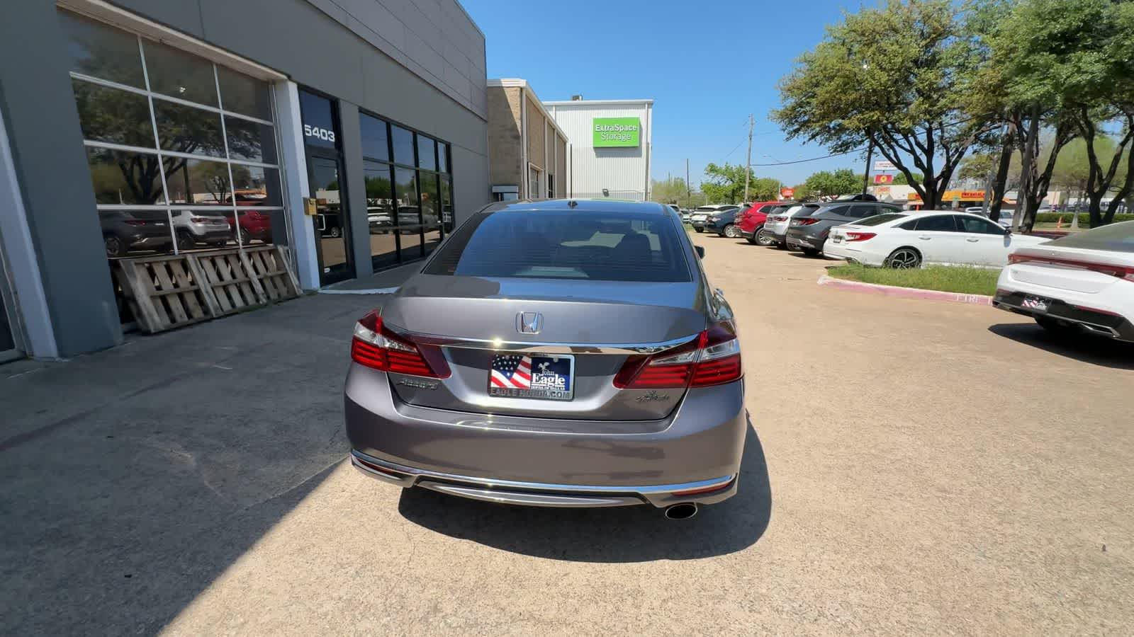 Thumbnail: 2016 Honda Accord - 8